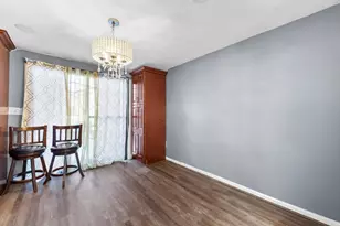 223 Warren St, Randolph, MA 02368 - Photo 6