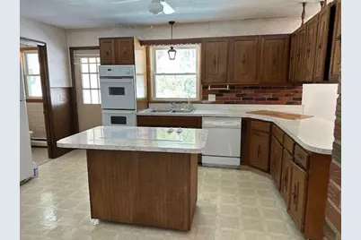 61 Fuller Rd, Palmer, MA 01069 - Photo 14