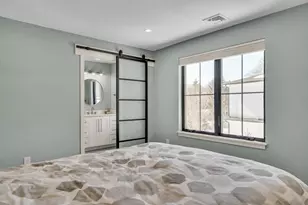 32 Lantern Ln, Wellesley, MA 02481 - Photo 30