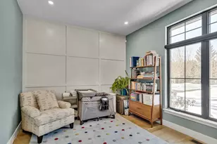 32 Lantern Ln, Wellesley, MA 02481 - Photo 16