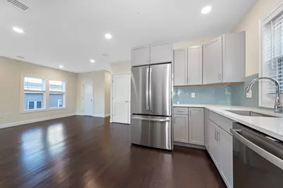 62-64 Bradbury Ave #2, Medford, MA 02155 - Photo 24