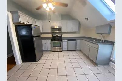 58 Shawmut Ave #3, New Bedford, MA 02740 - Photo 4