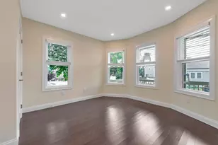 161 4th St, Medford, MA 02155 - Photo 22