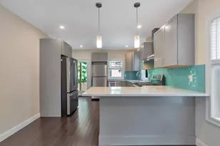 161 4th St, Medford, MA 02155 - Photo 14