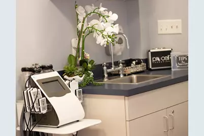 208 Main St, Milford, MA 01757 - Photo 8