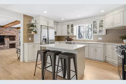 59 Lawrence Dr, Longmeadow, MA 01106 - Photo 6