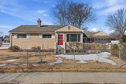 744 Bradley Rd, Springfield, MA 01109 - Photo 1