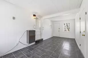 744 Bradley Rd, Springfield, MA 01109 - Photo 36