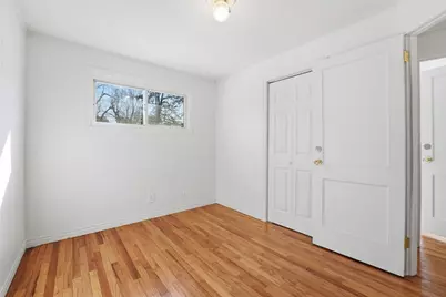 744 Bradley Rd, Springfield, MA 01109 - Photo 16