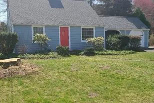 44 Silver St, South Hadley, MA 01075 - Photo 2