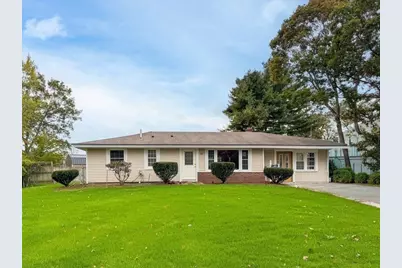 95 Lisa Ann Dr, Bellingham, MA 02019 - Photo 1