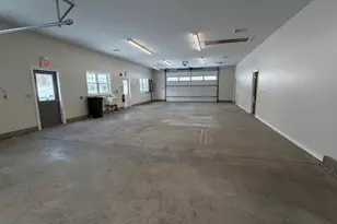 8 Easthampton Rd, Northampton, MA 01027 - Photo 1