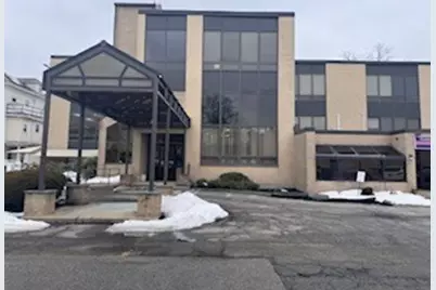 564 Main St, Waltham, MA 02452 - Photo 1