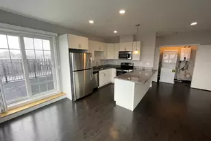 431 River St, Waltham, MA 02453 - Photo 2