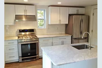 1 Norfolk Place #1, Cambridge, MA 02139 - Photo 2