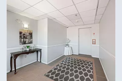 64 Foster St #403, Peabody, MA 01960 - Photo 2