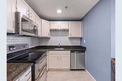 64 Foster St #403, Peabody, MA 01960 - Photo 18