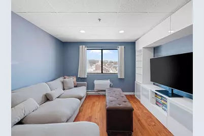 64 Foster St #403, Peabody, MA 01960 - Photo 8