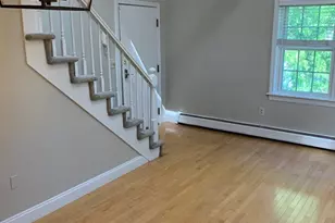 68 Temple St, Newburyport, MA 01950 - Photo 4