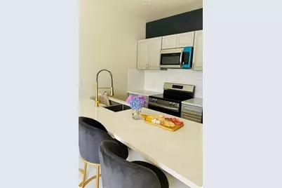 458-460 Smithfield Ave, Pawtucket, RI 02860 - Photo 2