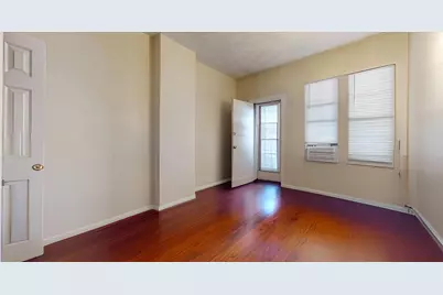 18 South Huntington Ave #2, Boston, MA 02130 - Photo 8