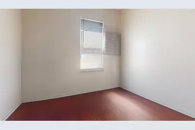 18 South Huntington Ave #2, Boston, MA 02130 - Photo 6