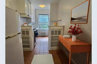 22 Concord Avenue #11, Cambridge, MA 02138 - Photo 4