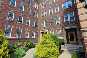 22 Concord Ave, Cambridge, MA 02138 - Photo 2