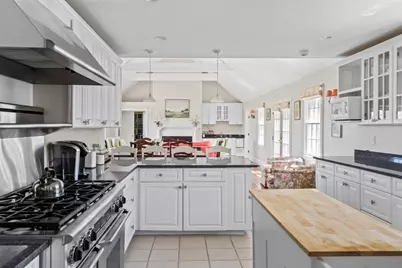 23 Beetle Swamp Road, Edgartown, MA 02539 - Photo 12