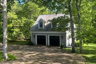 23 Beetle Swamp Rd, Edgartown, MA 02539 - Photo 34