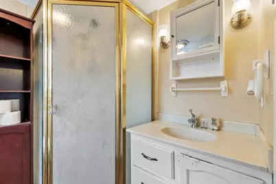 114 Chestnut St, Lunenburg, MA 01462 - Photo 34