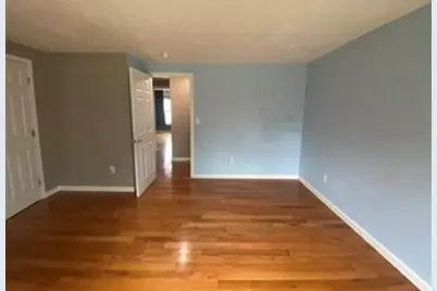 `100 Nutting Rd #B5, Westford, MA 01886 - Photo 8