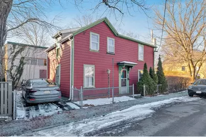 54 Bellis Cir, Cambridge, MA 02140 - Photo 10