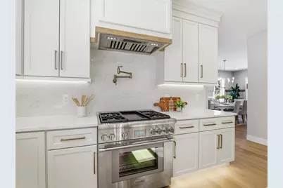 1 Delisio Dr, Andover, MA 01810 - Photo 6