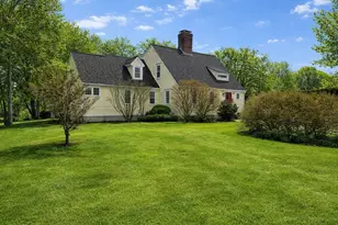 65 Rockland St, Dartmouth, MA 02748 - Photo 2