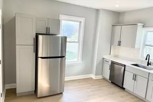 38 Oneida St, Lynn, MA 01902 - Photo 2