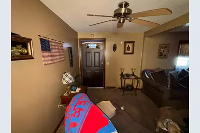 11 Rolf Ave, Chicopee, MA 01020 - Photo 8