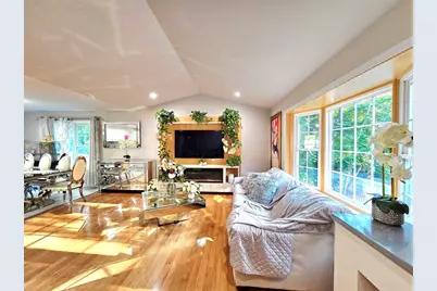 457 Granite St, Worcester, MA 01607 - Photo 12