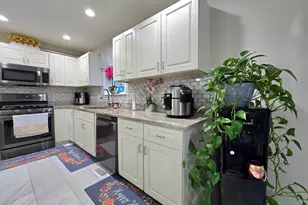 457 Granite St, Worcester, MA 01607 - Photo 2