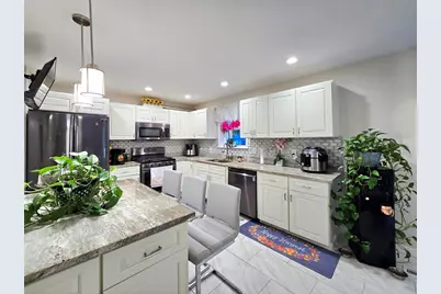 457 Granite St, Worcester, MA 01607 - Photo 1