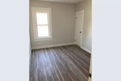 86 Beetle St #2F, New Bedford, MA 02724 - Photo 6