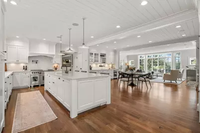 76 Robin Rd, Weston, MA 02493 - Photo 6