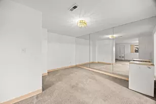 221 Oak St, Brockton, MA 02301 - Photo 6