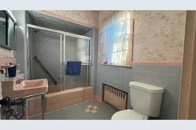 44 Walnut St, Everett, MA 02149 - Photo 24