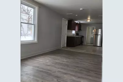 1792 Pleasant St #5, Fall River, MA 02723 - Photo 2