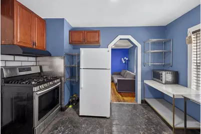11 Cleaves St, Quincy, MA 02171 - Photo 6