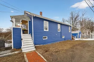 11 Cleaves St, Quincy, MA 02171 - Photo 1