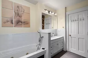 61 Cummins Hwy, Boston, MA 02131 - Photo 14