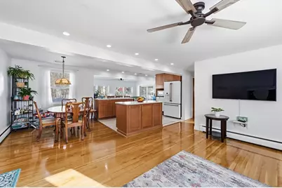 11 Hillcrest Ave, Brockton, MA 02301 - Photo 2