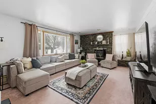 30 Nashua St, New Bedford, MA 02740 - Photo 14